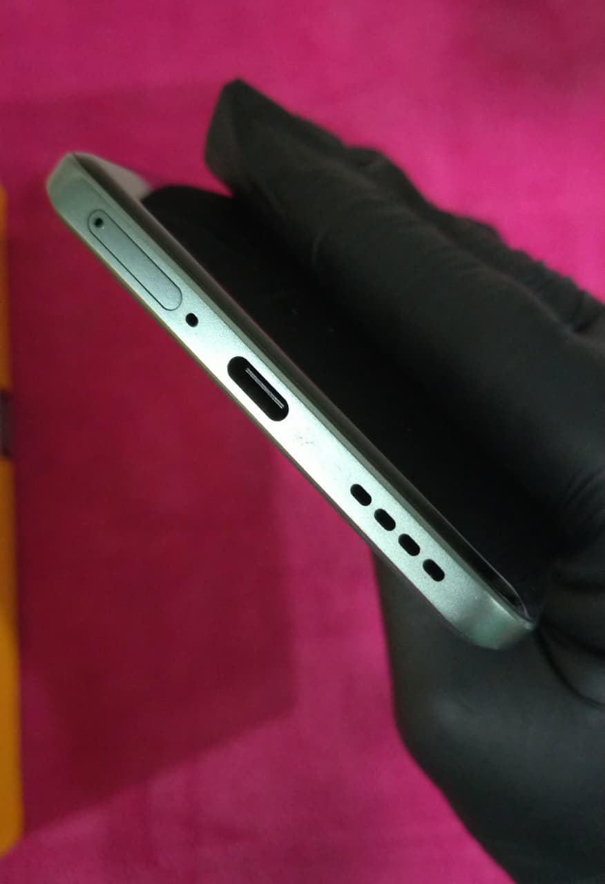 Realme 15 5G (8GB, 256GB) – Open Box – Good grade – photo 5
