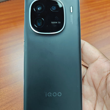 IQOO 12 5G (Open Box, 16GB, 512 GB, Mix Color) [Grade C] [Open Box]