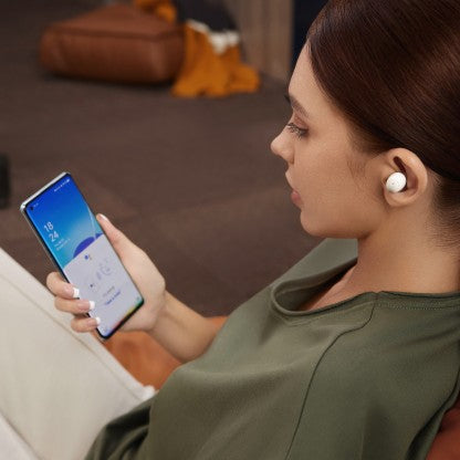 OPPO ENCO BUDS WITH 24 HOURS BATTERY LIFE BLUETOOTH HEADSET  (WHITE, TRUE WIRELESS)